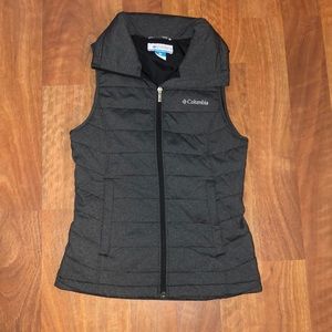 Columbia grey vest